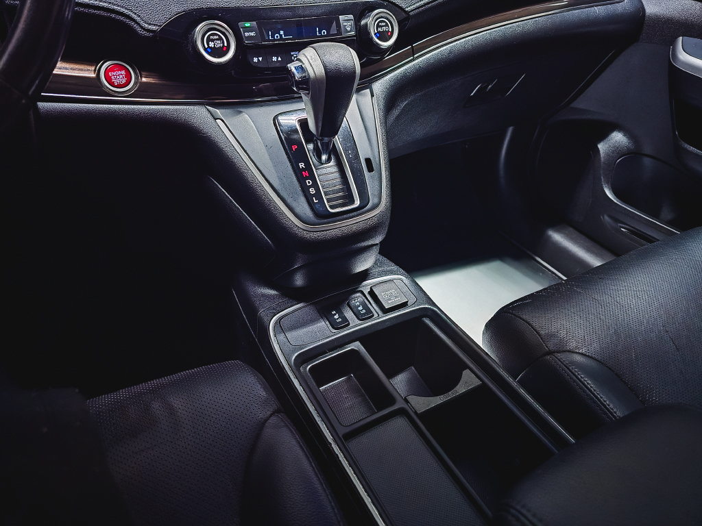 Used 2016 Honda CR-V Touring image 31