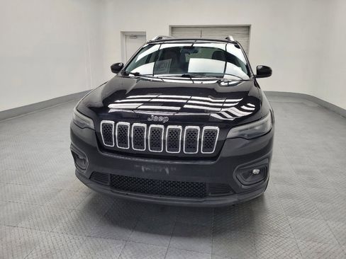 Used 2019 Jeep Cherokee Latitude w/ Popular Appearance Group image 15