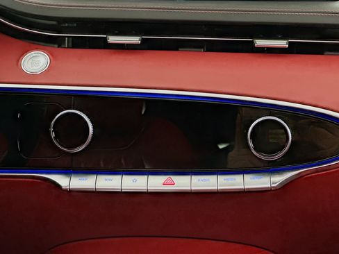 Used 2024 Genesis GV70 3.5T Sport w/ Sport Prestige Package image 13