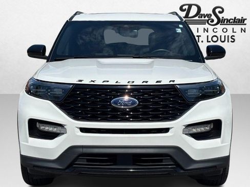 Used 2024 Ford Explorer ST-Line w/ Class IV Trailer Tow Package AWD/4WD image 8