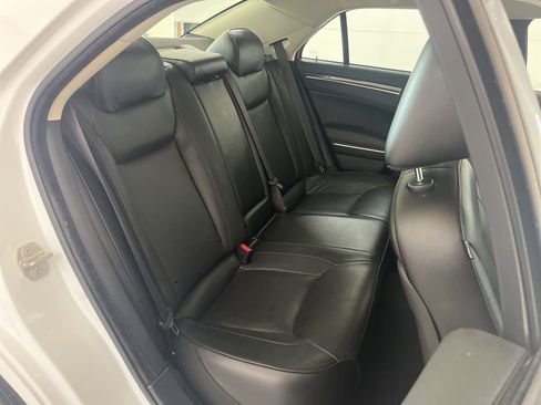 Used 2023 Chrysler 300 Touring L w/ Comfort Group AWD/4WD image 19