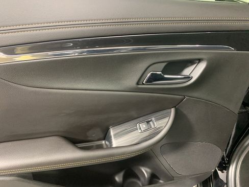 Used 2018 Chevrolet Impala Premier w/ Premier Confidence Package image 32