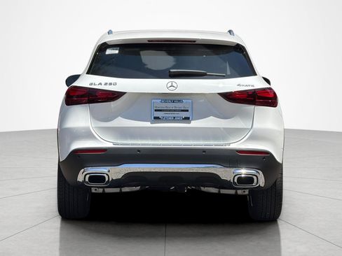 New 2026 Mercedes-Benz GLA 250 4MATIC image 4