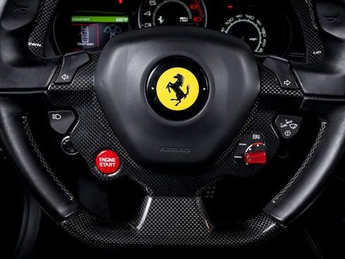 Used 2016 Ferrari California T image 38