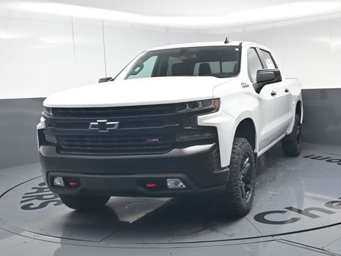 Used 2021 Chevrolet Silverado 1500 LT Trail Boss w/ Convenience Package II AWD/4WD image 11