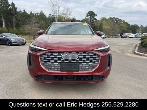 Used 2025 Audi Q5 Prestige image 2