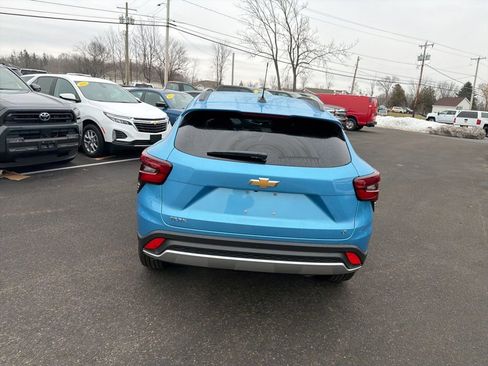 New 2026 Chevrolet Trax LT w/ Driver Confidence Package image 7