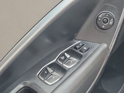 Used 2018 Hyundai Santa Fe Sport image 30