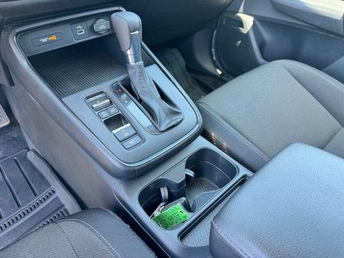 Used 2024 Honda CR-V LX image 17