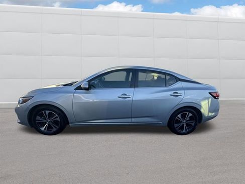 Used 2023 Nissan Sentra SV image 2