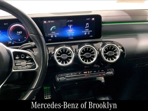 Certified 2022 Mercedes-Benz CLA 250 4MATIC image 9