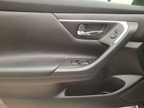 Used 2017 Nissan Altima 2.5 S w/ Power Driver Seat Package image 10