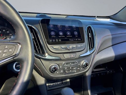Used 2023 Chevrolet Equinox RS image 9