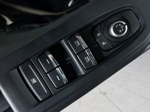 New 2025 Subaru Forester Limited image 20