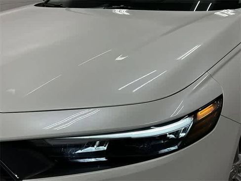 New 2025 Honda Accord LX image 30