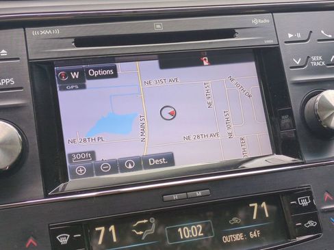 Used 2015 Toyota Avalon Limited image 22