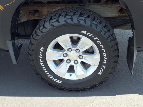 Used 2019 Chevrolet Silverado 1500 W/T w/ WT Convenience Package AWD/4WD image 22