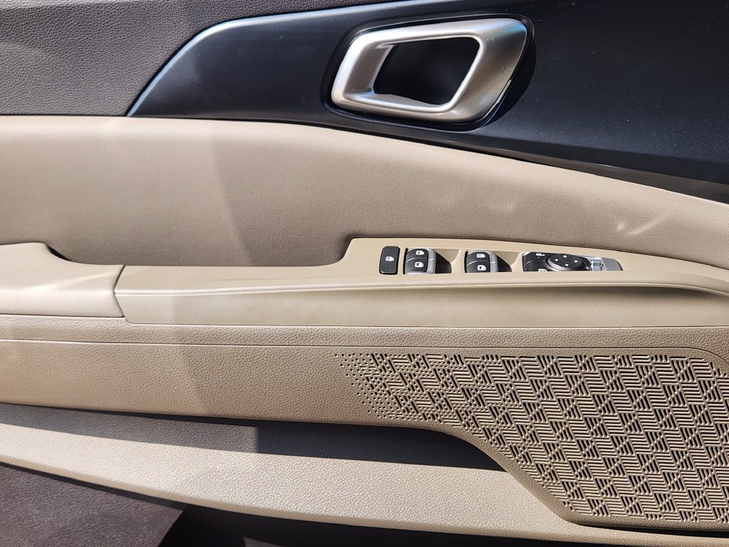 New 2026 Kia Carnival FWD image 21