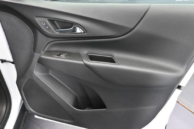 Used 2024 Chevrolet Equinox LT FWD image 33