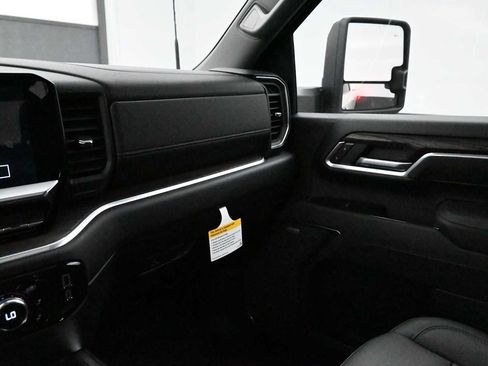 New 2026 GMC Sierra 2500 SLT w/ SLT Premium Package AWD/4WD image 21