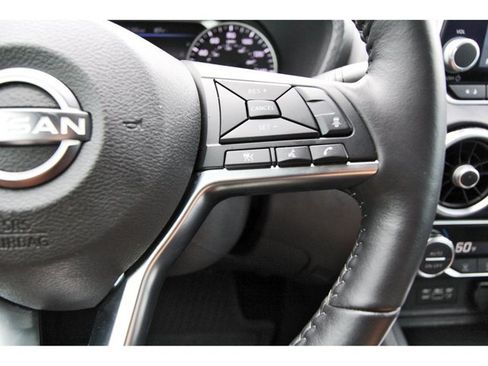 Used 2025 Nissan Sentra SV w/ All-Weather Package FWD image 16