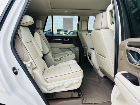 Used 2022 GMC Yukon Denali AWD/4WD image 39