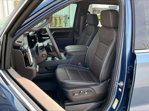New 2026 GMC Sierra 1500 Denali w/ Denali Reserve Package image 32