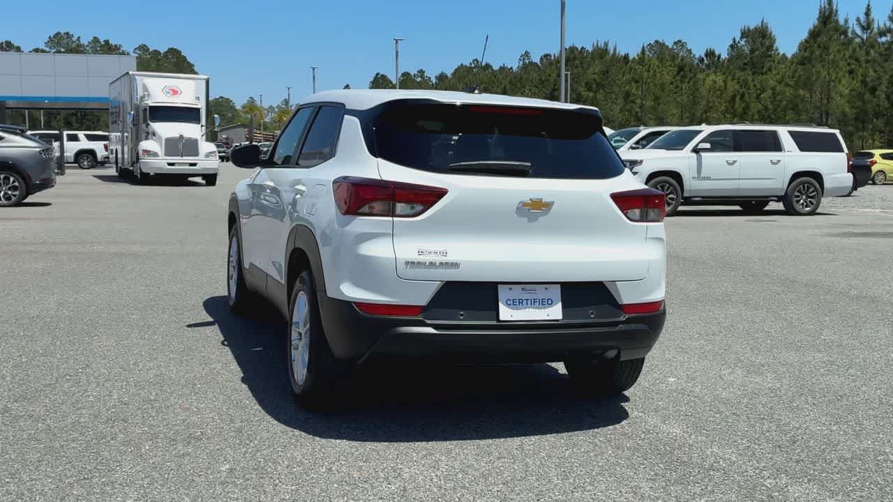 Used 2024 Chevrolet TrailBlazer LS w/ LS Convenience Package FWD image 7