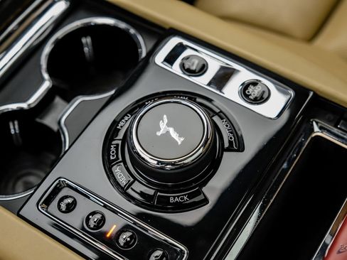 Used 2019 Rolls-Royce Cullinan AWD/4WD image 65
