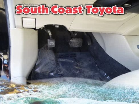Used 2012 Toyota Prius Three image 16