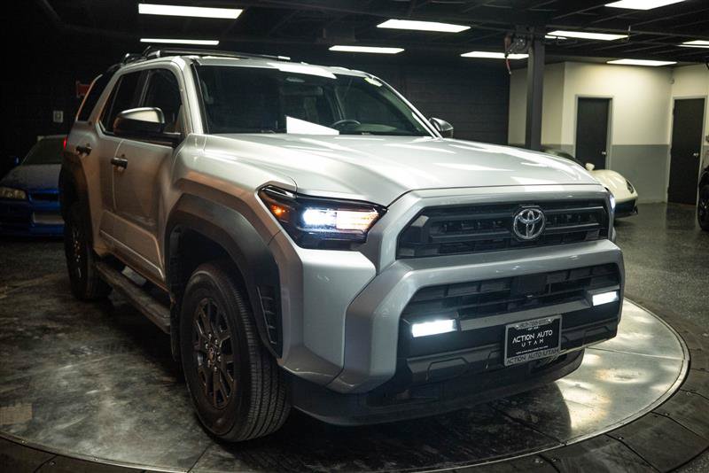 Used 2026 Toyota 4Runner SR5 AWD/4WD image 5