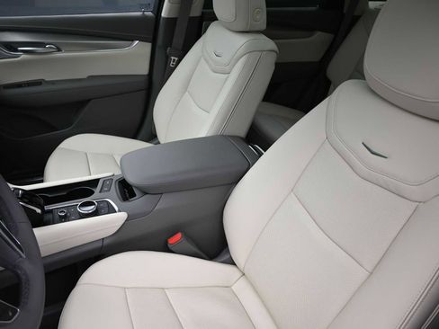 New 2026 Cadillac XT5 Premium Luxury w/ Driver Assist Package image 22