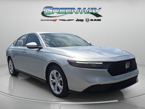 Used 2024 Honda Accord LX image 1