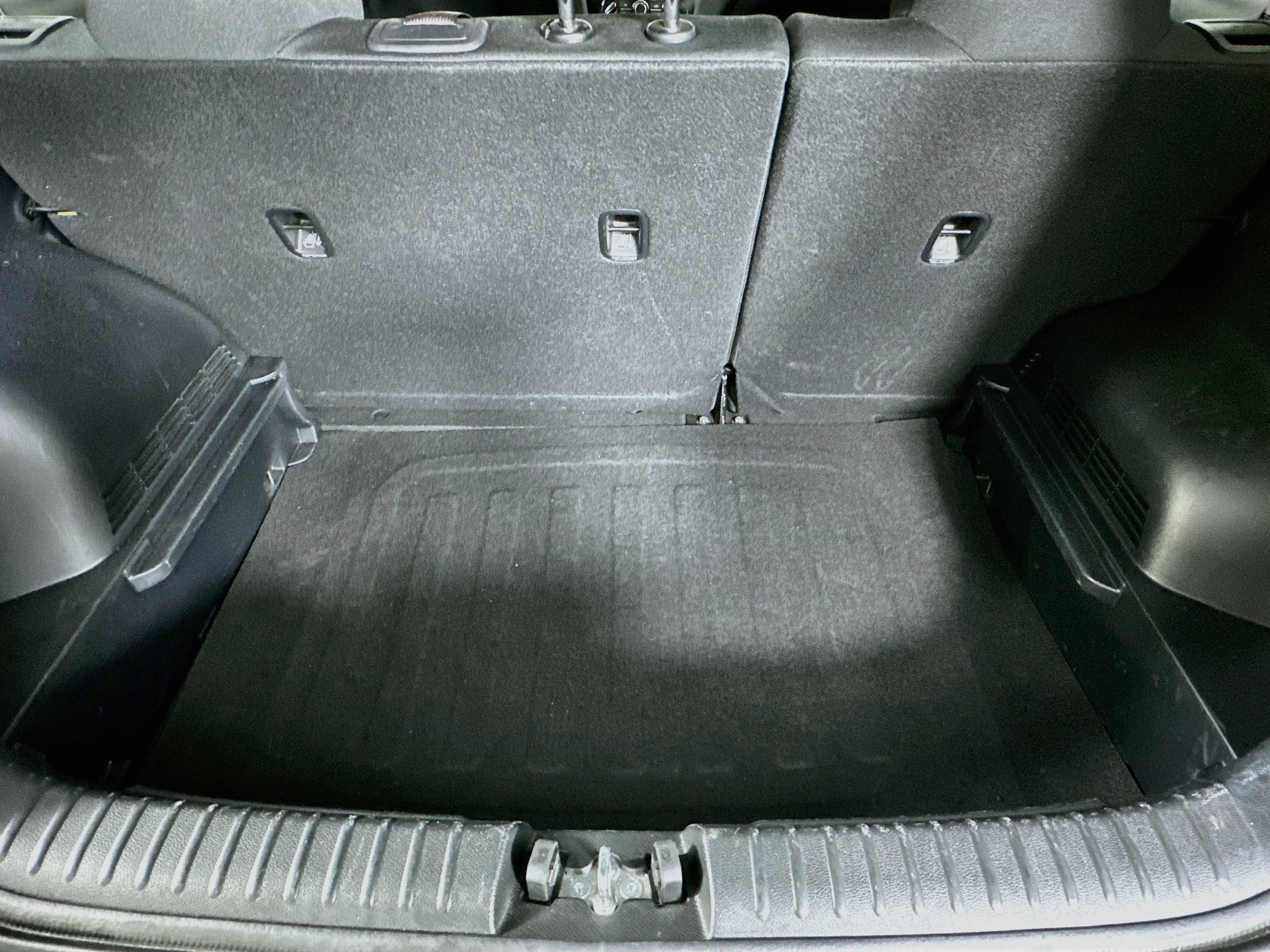 Used 2025 Kia Soul LX w/ LX Technology Package FWD image 29