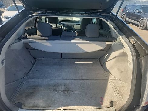 Used 2010 Toyota Prius Two FWD image 18