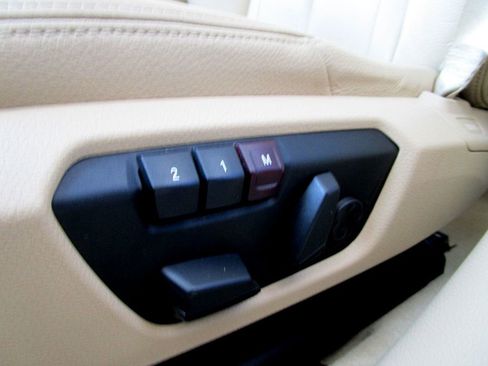 Used 2014 BMW 328d xDrive Sedan image 31