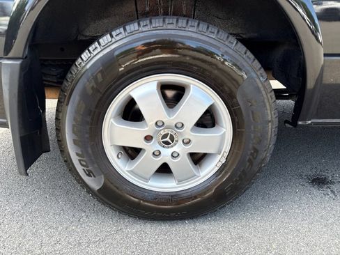 Used 2018 Mercedes-Benz Sprinter 2500 image 9