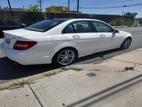 Used 2014 Mercedes-Benz C 300 4MATIC Sedan w/ Multimedia Package image 3