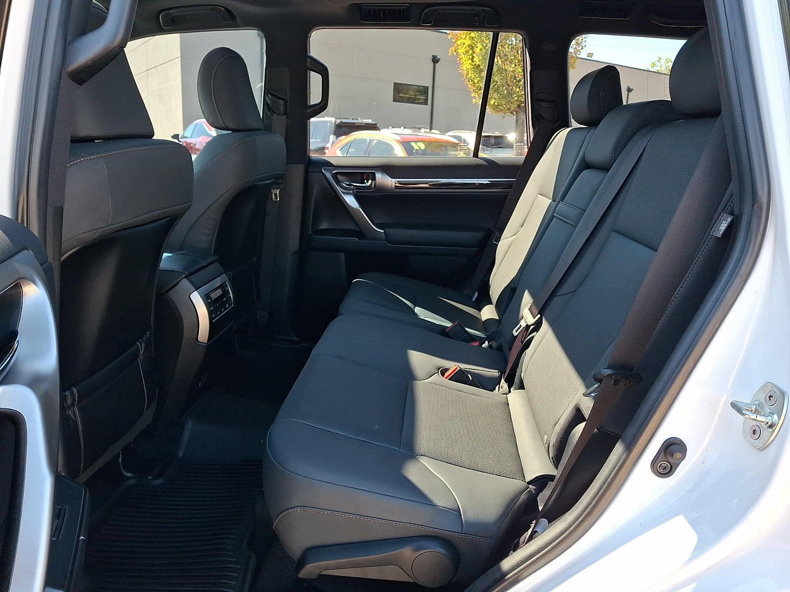 Certified 2023 Lexus GX 460 Premium w/ Premium Package AWD/4WD image 11