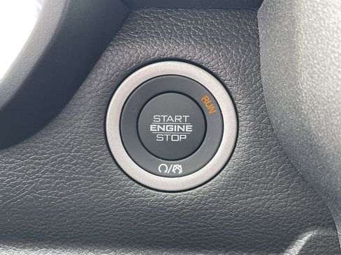 New 2026 RAM 1500 Laramie AWD/4WD image 21