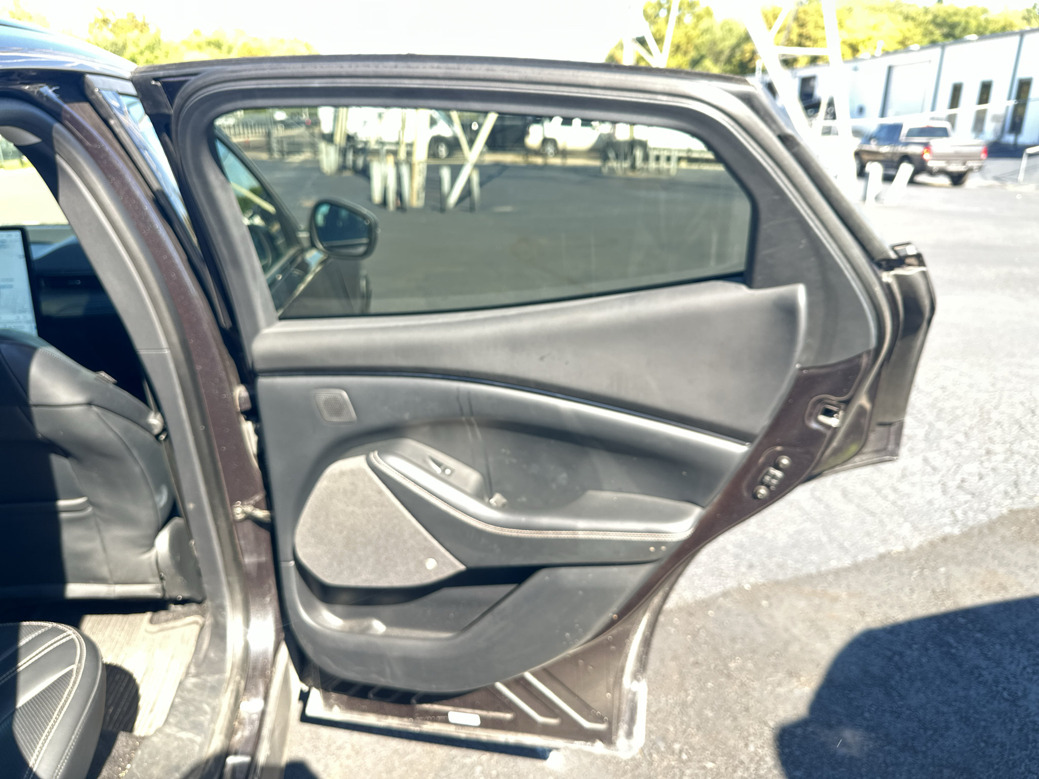 Used 2022 Ford Mustang Mach-E Premium AWD/4WD image 18