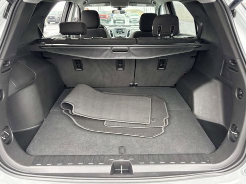 Used 2019 Chevrolet Equinox LT image 11