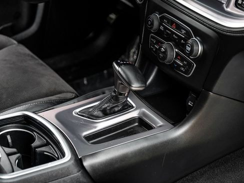 Used 2019 Dodge Charger Scat Pack w/ Plus Group RWD image 20