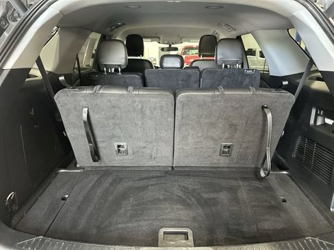 Used 2023 Ford Explorer XLT w/ Equipment Group 202A AWD/4WD image 26
