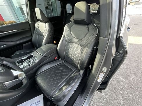 Used 2022 INFINITI QX60 Autograph w/ Cargo Package image 15