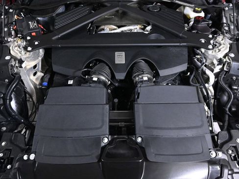 Used 2024 Aston Martin DB12 Coupe image 27