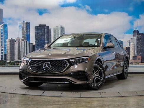 New 2026 Mercedes-Benz E 350 4MATIC Sedan image 2