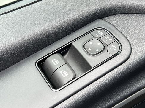 New 2025 Mercedes-Benz Sprinter 2500 image 13