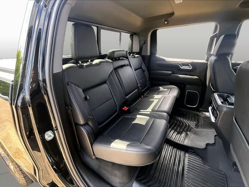 Certified 2022 Chevrolet Silverado 1500 LTZ w/ LTZ Convenience Package II RWD image 20