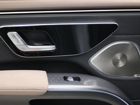 Used 2023 Mercedes-Benz EQS 450+ Sedan image 47